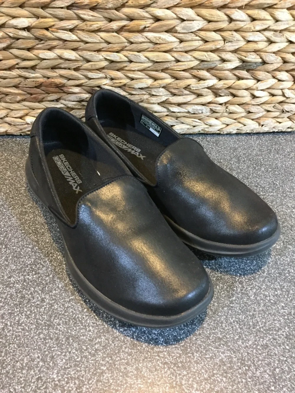 Skechers GogaMax Black Slip-On Womens Flats